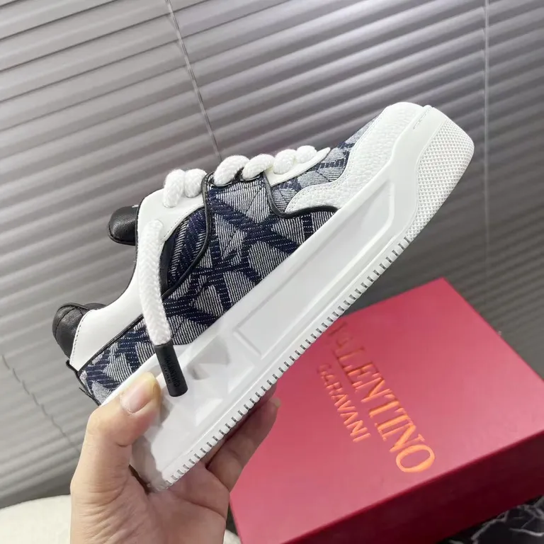 Valentino Shoe 